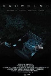Утопающая (2019) Drowning